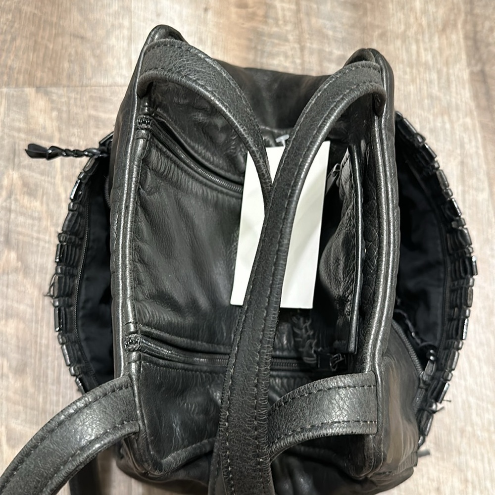East West designs, Narda collection black leather/fringe hobo shoulder bag purse - Picture 9 of 11